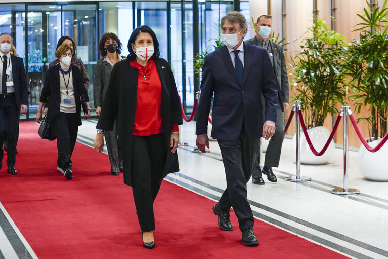 Photo 11: David SASSOLI, EP President meets with Salome ZOURABICHVILI, President of Georgia.