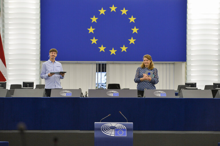 Foto 8: Euroscola Online "A Young European Green Deal"