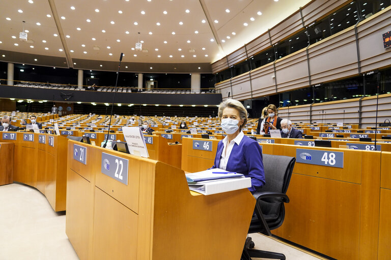 Nuotrauka 29: EP plenary session.- Inauguration of the new President of the United States and the current political situation