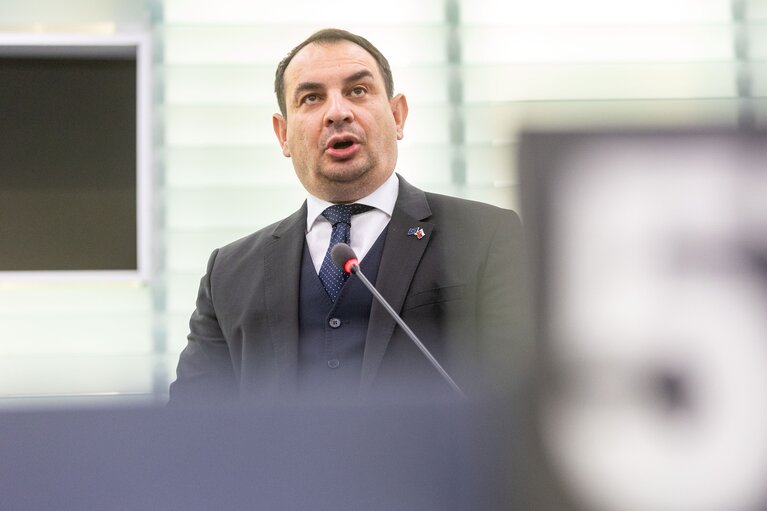 Photo 3 : EP Plenary session - One-minute speeches