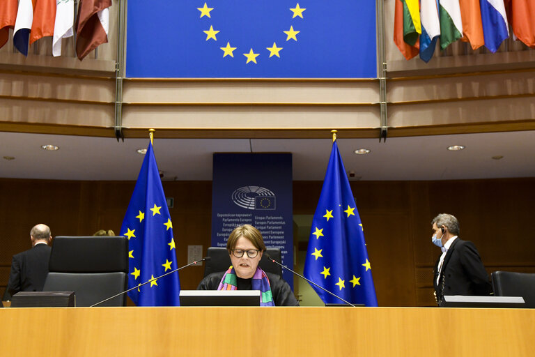 Fotografija 4: EP plenary session - Announcement of the results of the second voting session