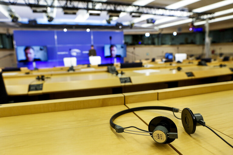 Briefing of the GUE NGL group Co-Presidents during a plenary session in Brussels