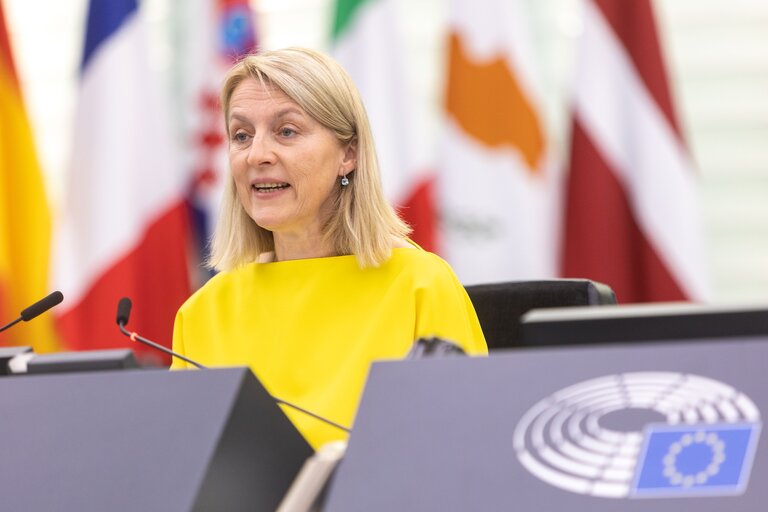 Fotagrafa 35: EP Plenary session - Guidelines for the 2023 budget – Section III