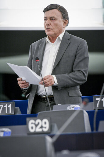 Zdjęcie 1: Alfred SANT in the EP in Strasbourg