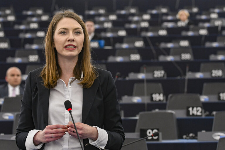 Fotagrafa 3: Anna Julia DONATH in the EP in Strasbourg