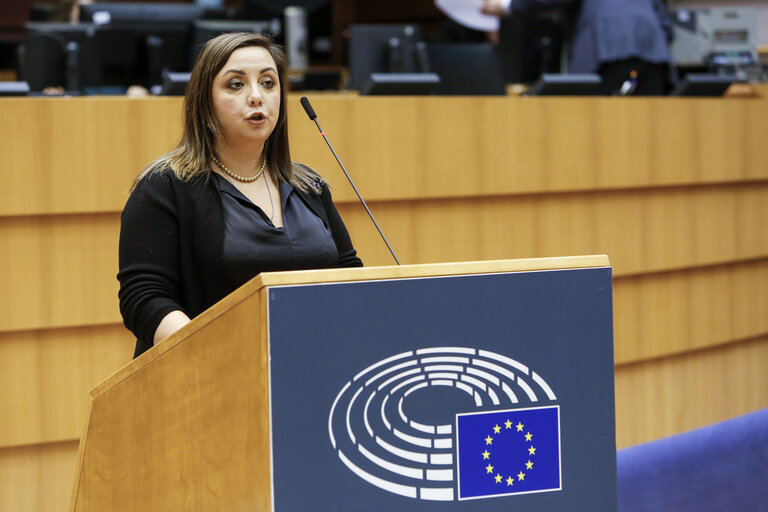 Снимка 19: EP Plenary session - The need for a dedicated Council configuration on gender equality