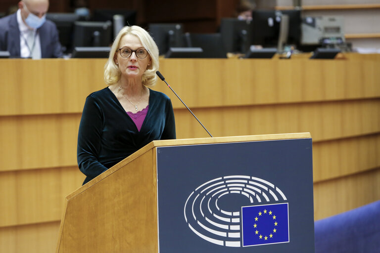 Foto 23: EP Plenary session - The need for a dedicated Council configuration on gender equality