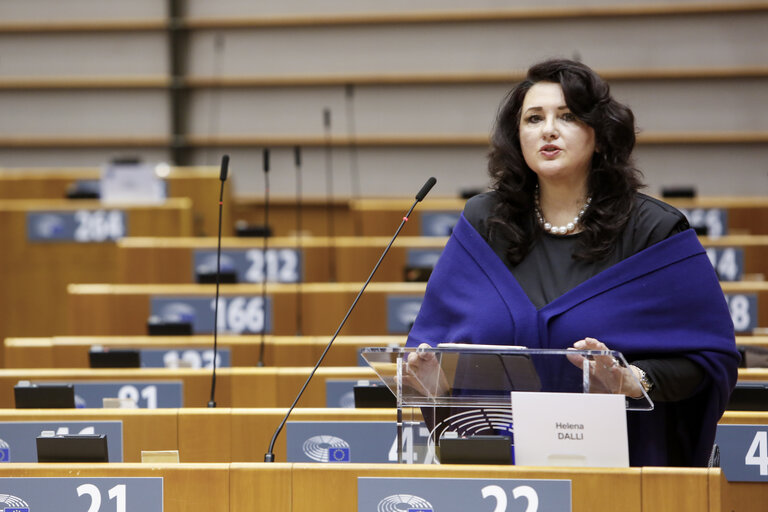 Foto 27: EP Plenary session - The need for a dedicated Council configuration on gender equality