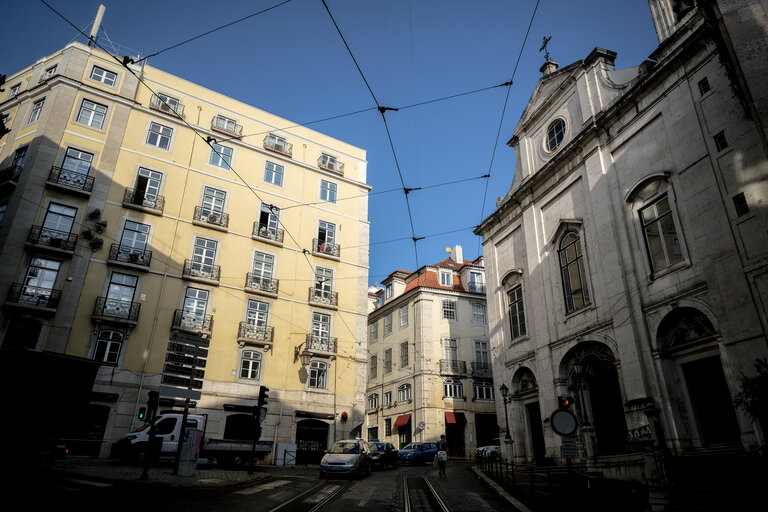 Valokuva 8: General view of Lisbon downtown during COVID-19 pandemic, in Lisbon.