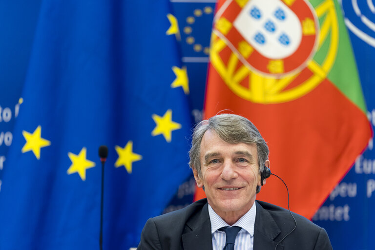 Fotagrafa 8: Conference of President with the Portuguese Presidency.