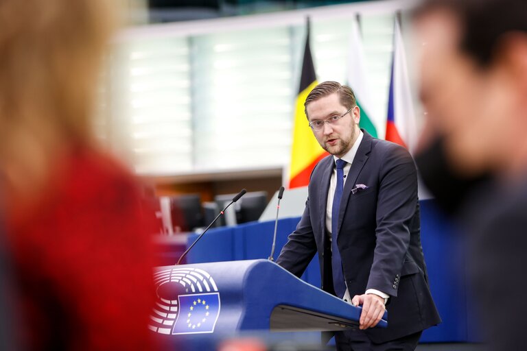 Fotografi 24: EP Plenary session - Conclusions of the European Council meeting of 24-25 March 2022: including the latest developments of the war against Ukraine and the EU sanctions against Russia and their implementation