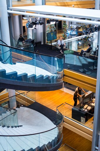 Foto 7: Interview of Roberta METSOLA, EP President by SKY TG24