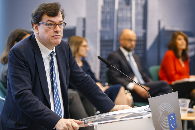 Europe's challenges in 2020: Ten issues to watch