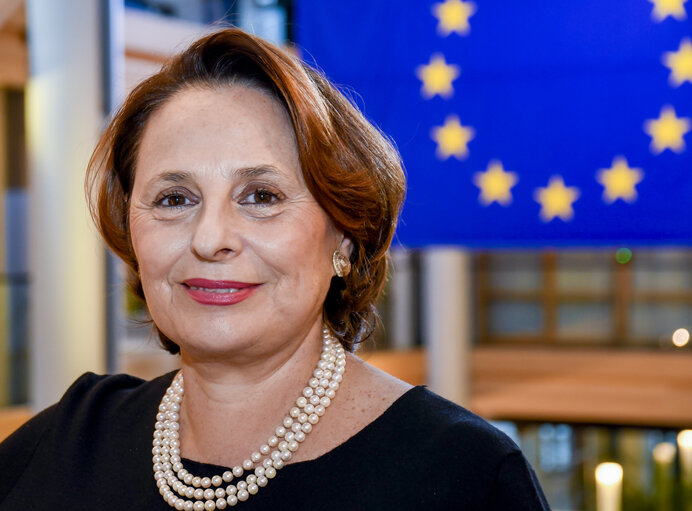 Photo 10: Luisa REGIMENTI in the EP in Strasbourg