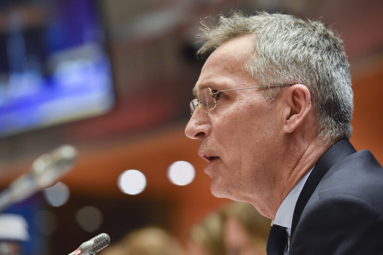 Photo 16 : AFET Public Hearing - Exchange of views with Jens Stoltenberg, NATO Secretary General