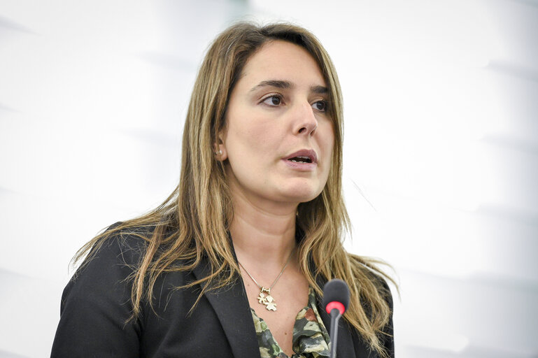 Fotografia 5: Laura FERRARA in the EP in Strasbourg