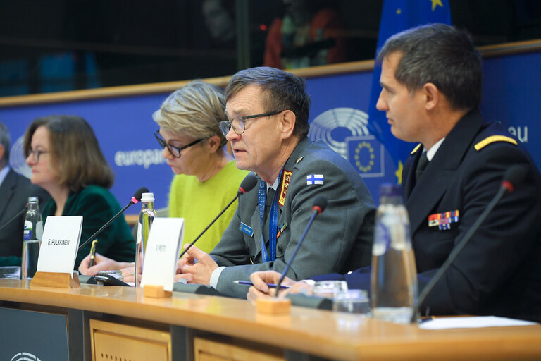 Nuotrauka 1: SEDE seminar - Exchange of views with on the military challenges in Sahel