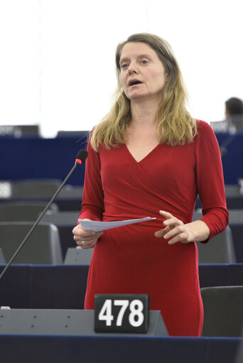 Foto 4: Henrike HAHN in the EP in Strasbourg