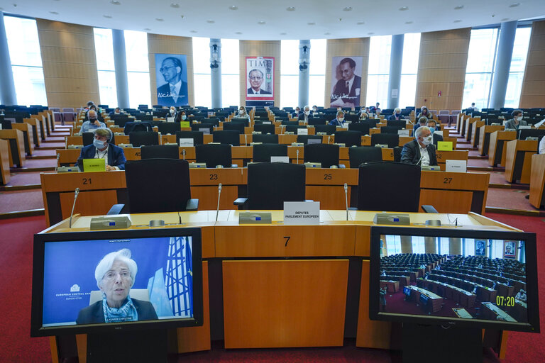 Φωτογραφία 6: Monetary Dialogue with Christine Lagarde, President of the European Central Bank