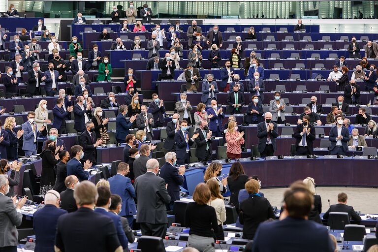 Foto 6: EP Plenary session - Voting session