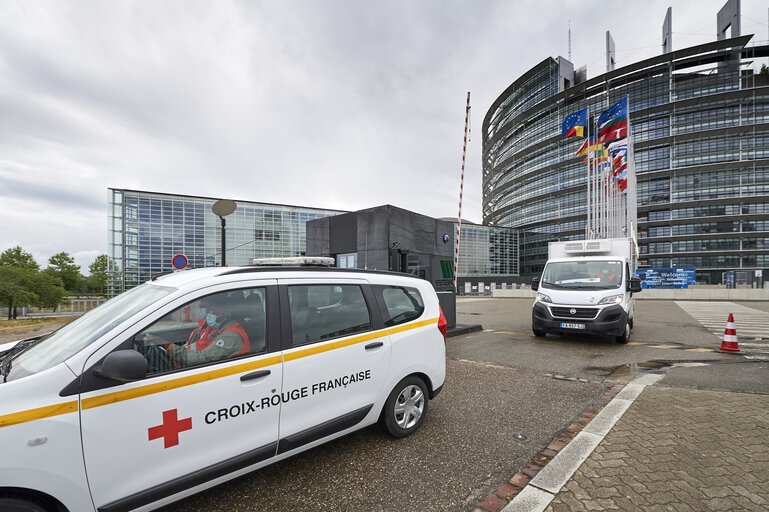 Billede 33: European Parliament in Strasbourg - EP buildings used in the fight against COVID-19 - Preparation of daily meals for people in need
