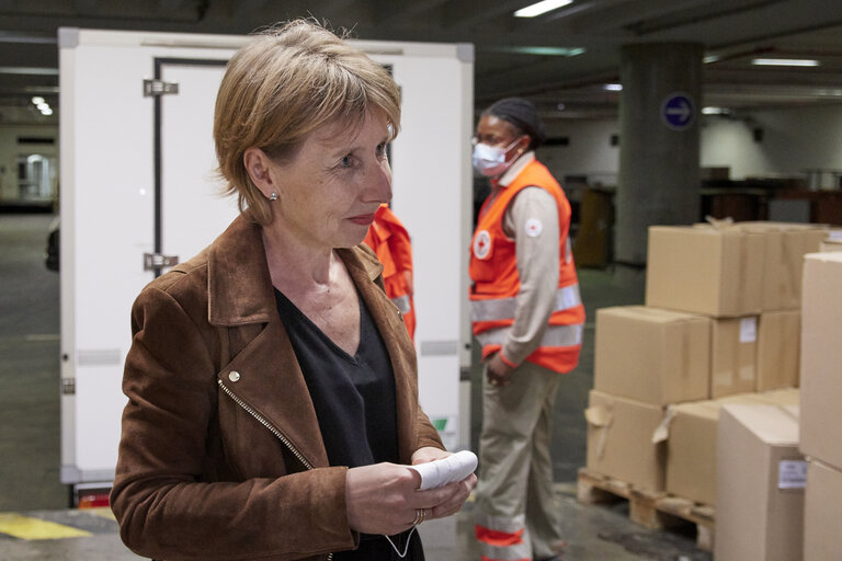 Billede 43: European Parliament in Strasbourg - EP buildings used in the fight against COVID-19 - Preparation of daily meals for people in need