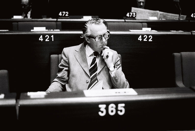 Suriet 3: The MEP James PROVAN during a session in Strasbourg in July 1980.