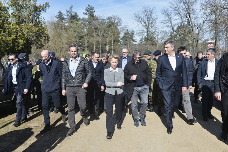 Fotagrafa 9: European Council President Charles MICHEL, European Commission President Ursula VON DER LEYEN and European Parliament President David SASSOLI in Greece- Landing at Orestiada. Visit to border post 1