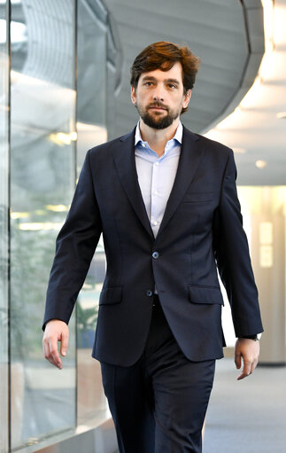 Adrian VAZQUEZ in the EP in Brussels