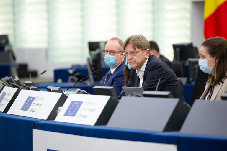 Foto 41: Conference on the Future of Europe - Plenary session