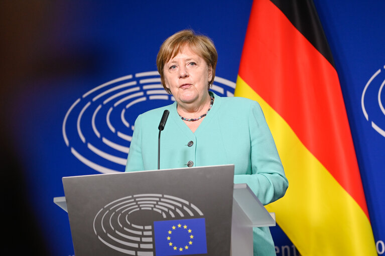 Photo 4 : Official visit of Angela MERKEL, German Chancellor for the Presentation of the programme of activities of the German Presidency - Statement