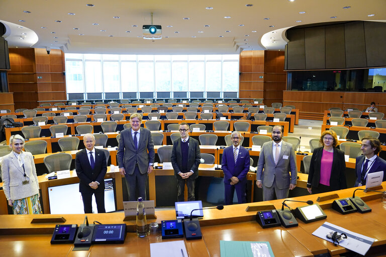 Delegation for relations with Israel Chair, Antonio Lopez-Isturiz, with the main guests H.E. Ambassador Aharon Leshno-Yaar, Head of the Mission of Israel to the EU and NATO H.E. Ambassador Mohamed Issa Hamad Abushahab, Embassy of the United Arab Emirates to the Kingdom of Belgium