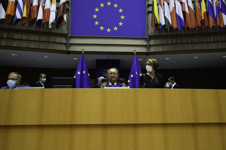 Fotografia 5: EP Plenary session- Announcement of results