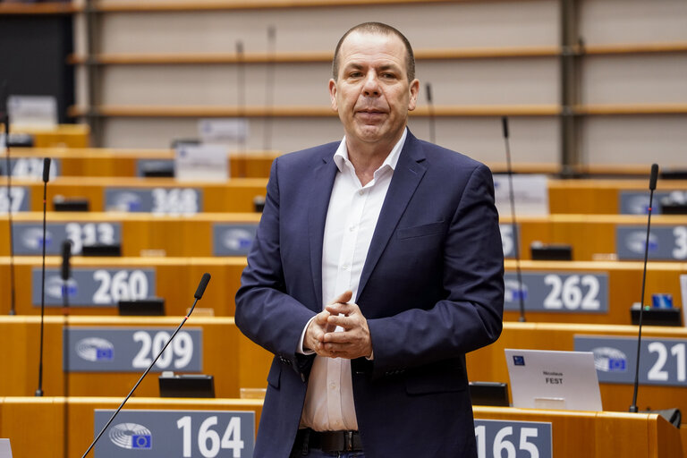 Fotografie 22: EP Plenary session - Preparation of the European Council meeting of 10-11 December 2020