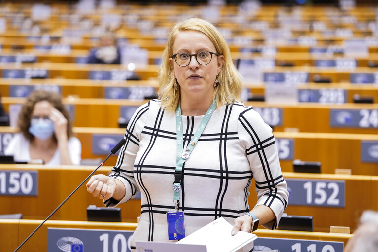 EP Plenary session-Resumption of session and order of business