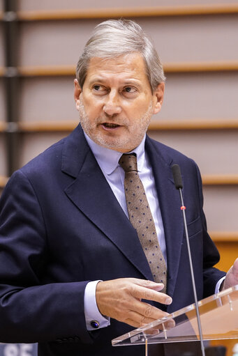 EP Plenary session-Resumption of session and order of business