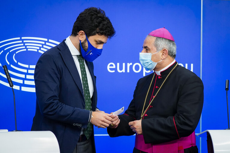 Foto 28: EP Press conference - Archbishop of Mosul Najeeb Michaeel nominated for the Sakharov prize 2020