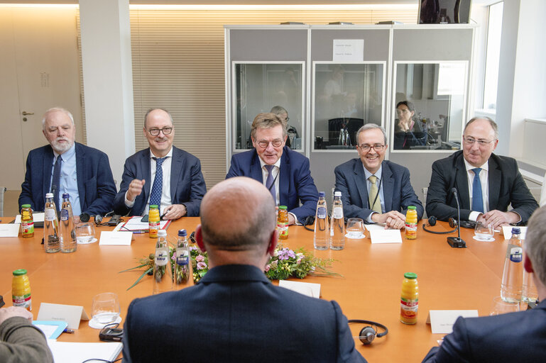 MFF Contact group - Roundtable