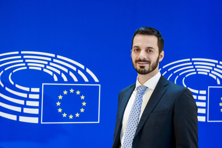 Снимка 11: Vincenzo SOFO in the EP in Strasbourg