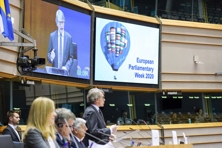 Fotografija 6: Opening of the European Parliamentary week on EU economic governance from Parliamentary perspective