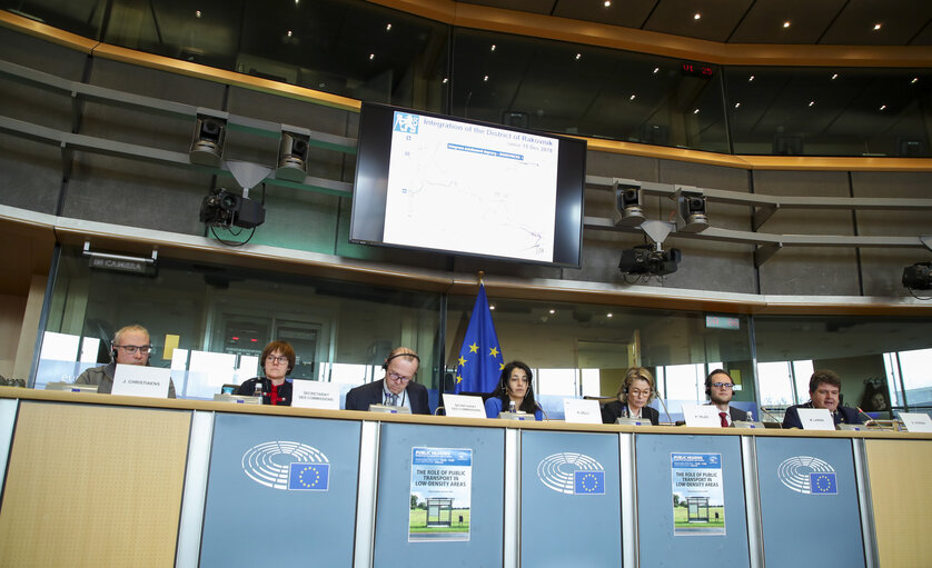 Fotografia 8: TRAN Committee - Hearing on ' The role of public transport in low-density areas '