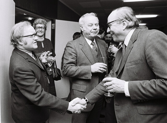 Meeting and reception after the plenary session of January 1977