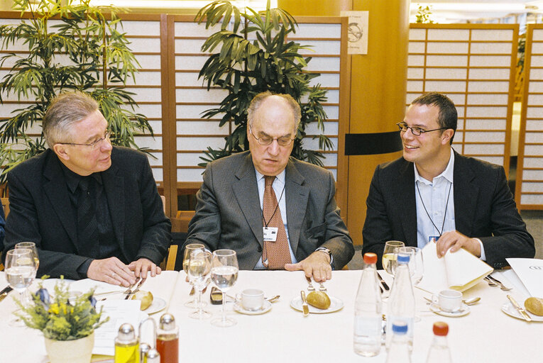 Fotografija 1: Meeting in the European Parliament