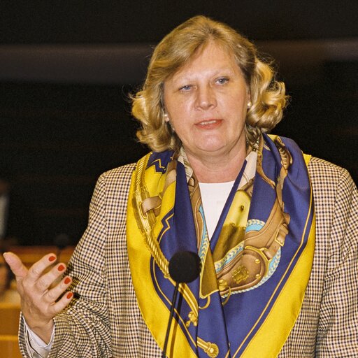 Fotografie 1: Portrait of MEP Ilona GRAENITZ in the hemicycle during the Plenary Session at the EP in Brussels