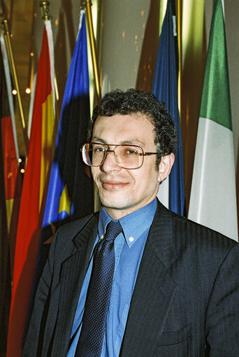 Fotografi 1: MEP Edward NEWMAN at the European Parliament in Strasbourg