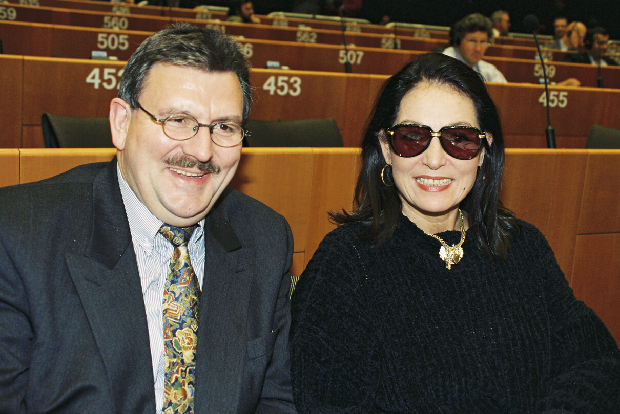 The MEPs  Werner LANGEN, Nana MOUSKOURI during a session in Brussels in November 1994.