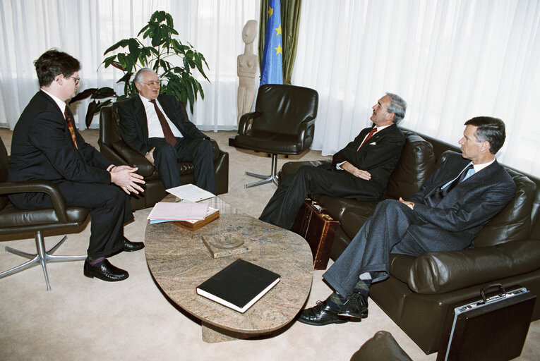 Nuotrauka 1: EP President meets with the President of the European Court of Auditors