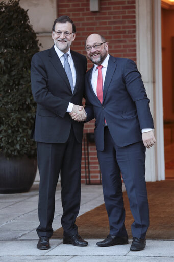 Fotogrāfija 5: From right to  left  Martin SCHULZ - Ep President meets with  Mariano RAJOY BREY - President of the Government of Spain  at the Moncloa Palace in Madrid