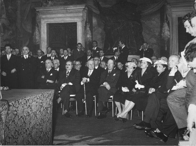 Fotografi 1: Signing of the Treaty of Rome