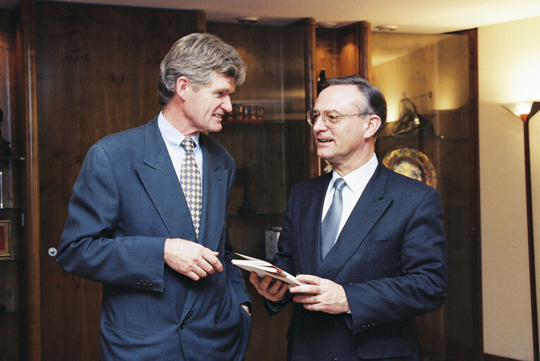 Photo 1: Klaus HANSCH EP President meets with MEP Ben FAYOT